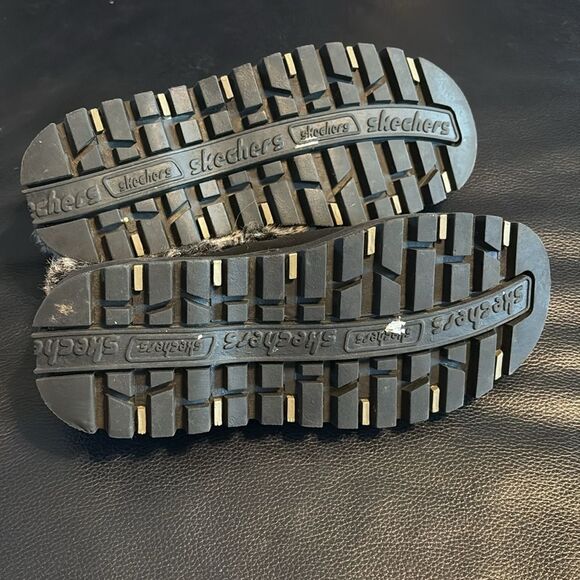 Skechers Shindigs Fortress Suede Platform Clog Slipper Faux Fur - Picture 5 of 7